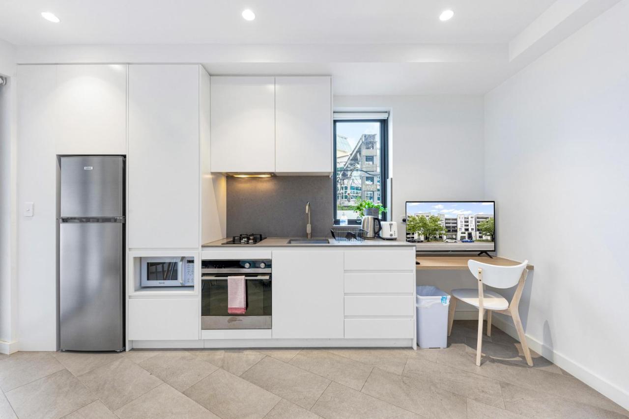 Studio For Long Term Tenants In Strathfield Cbd 시드니 외부 사진