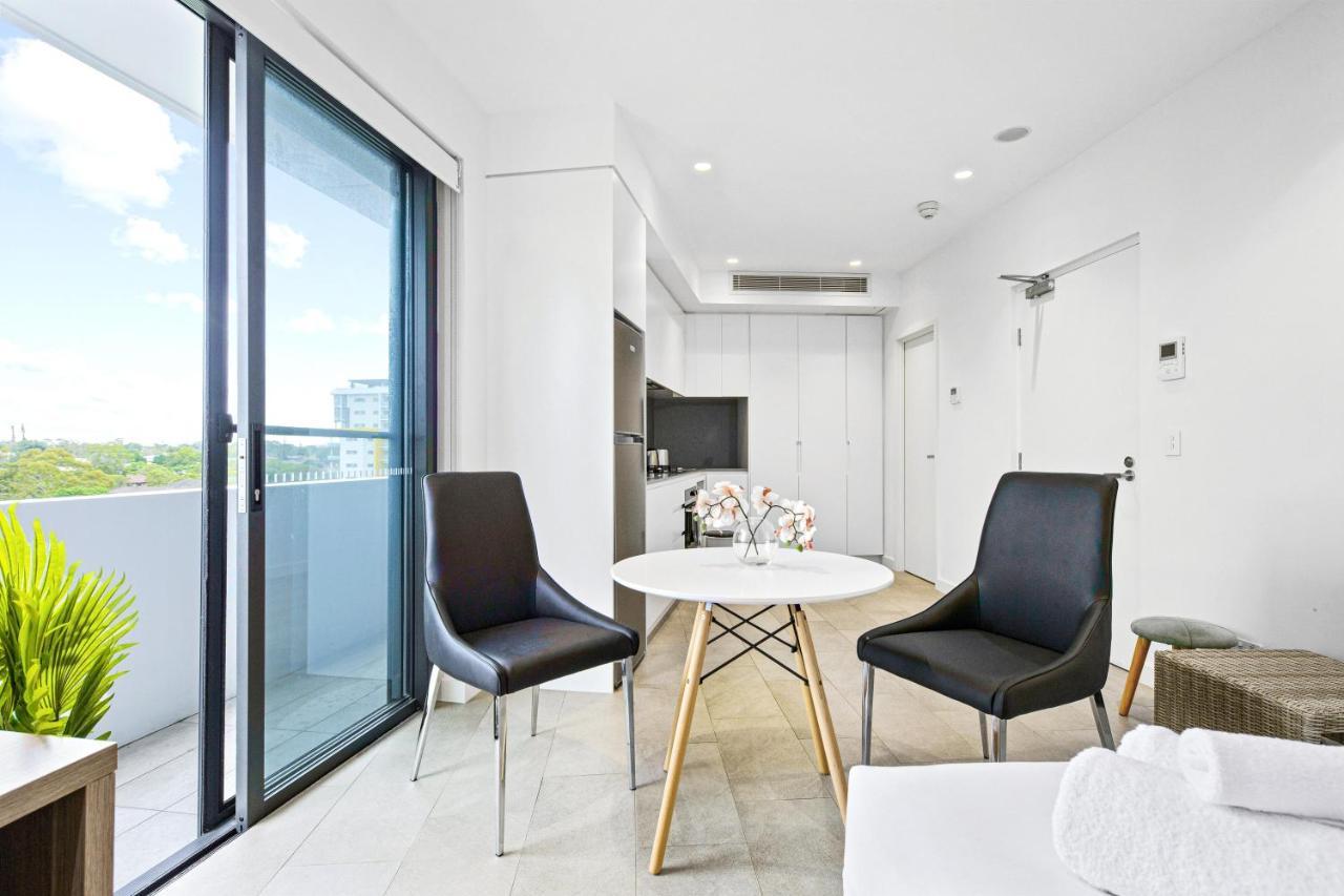 Studio For Long Term Tenants In Strathfield Cbd 시드니 외부 사진